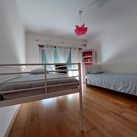 실베이라 A Family House In Santa Cruz, Torres Vedras 빌라 외부 사진