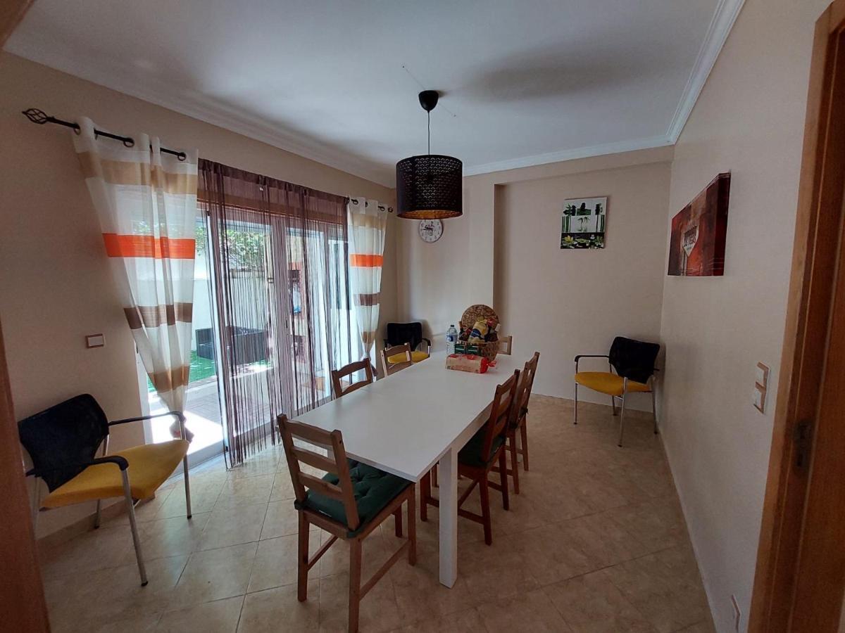 실베이라 A Family House In Santa Cruz, Torres Vedras 빌라 외부 사진
